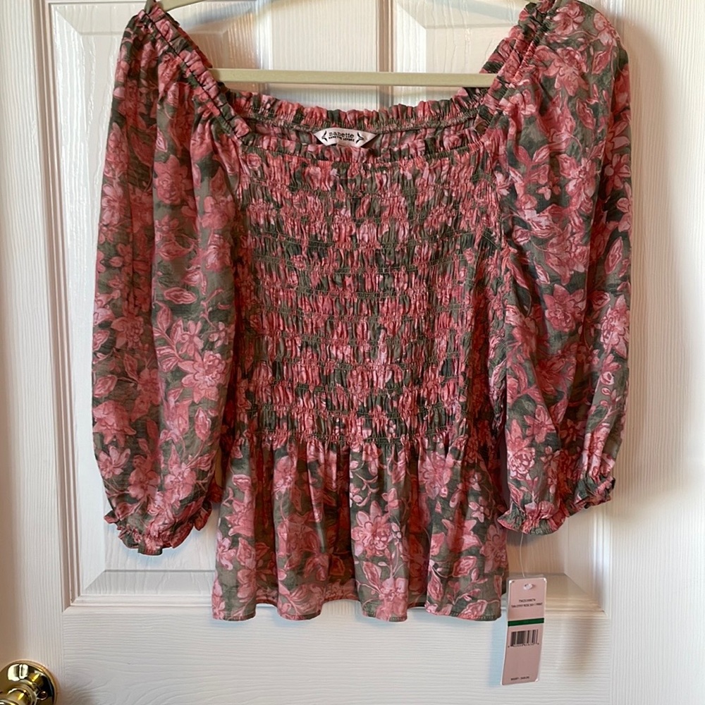 Nanette Lepore smocked 3/4 sleeve top